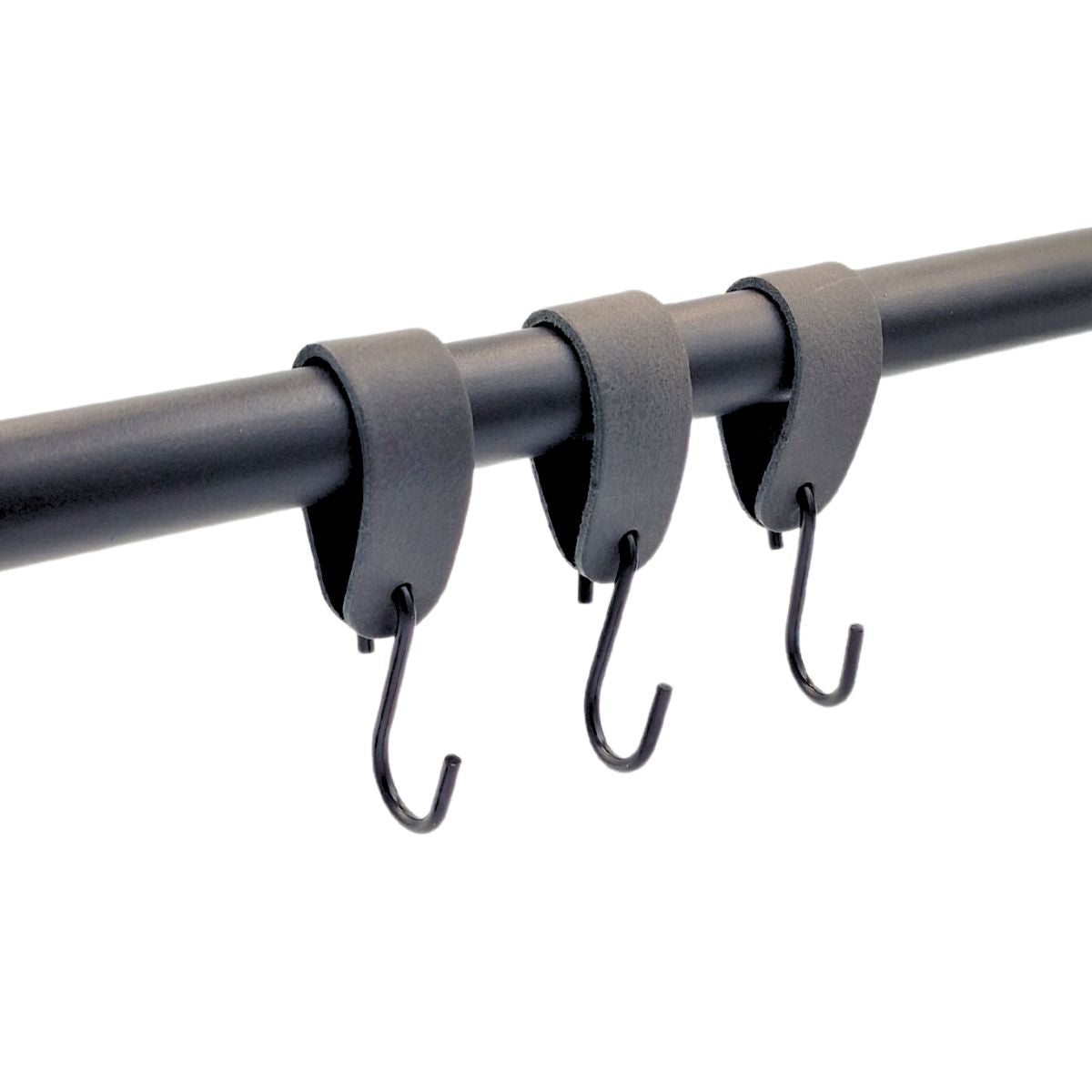 S-krogssæt med læderstrop, 3 stk - HOOK-3 | Clarrods Black | Indretning | Foto 5