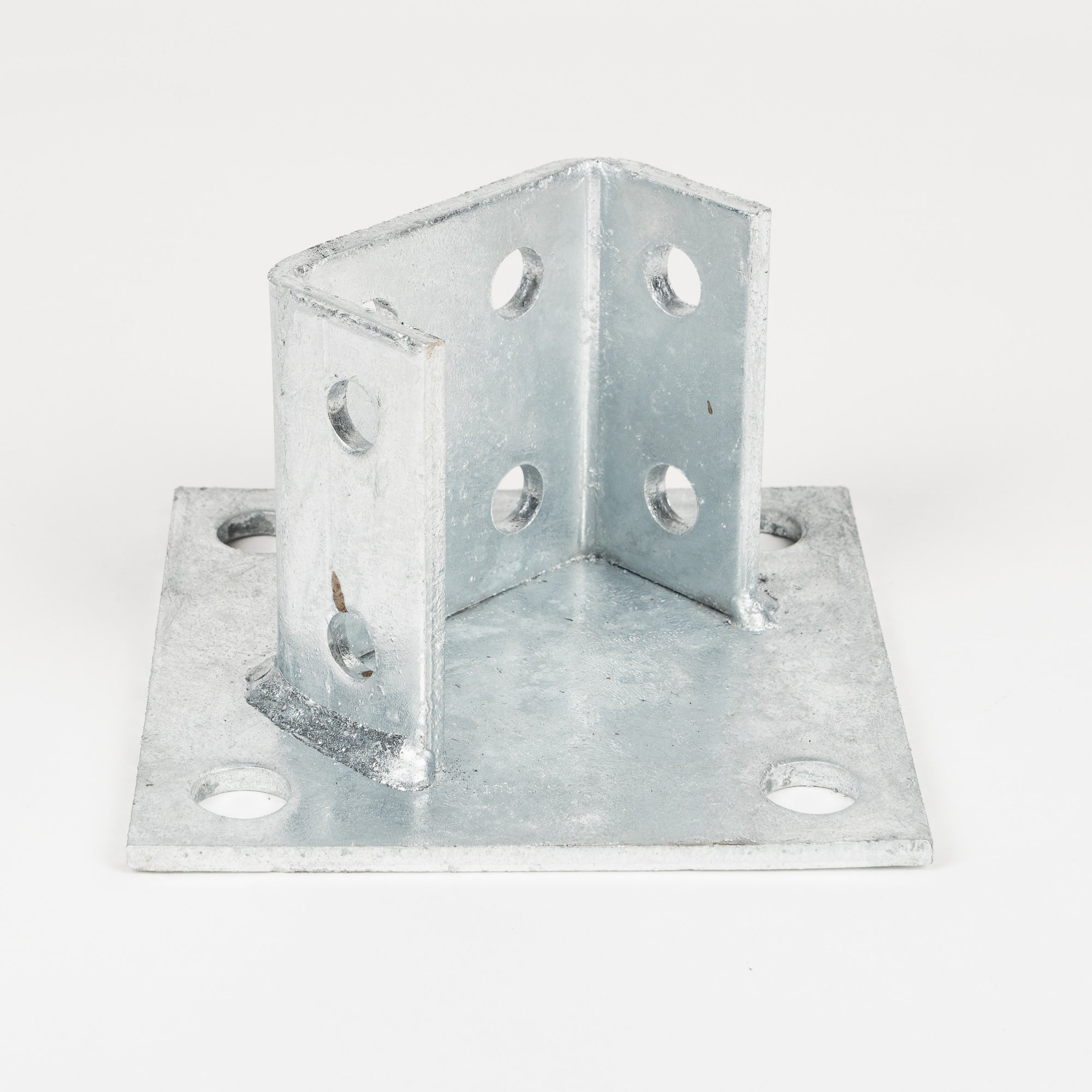 P2073 A - Flangebeslag (skrå) | Unistrut | Beslag til skinnesystemer | Foto 2