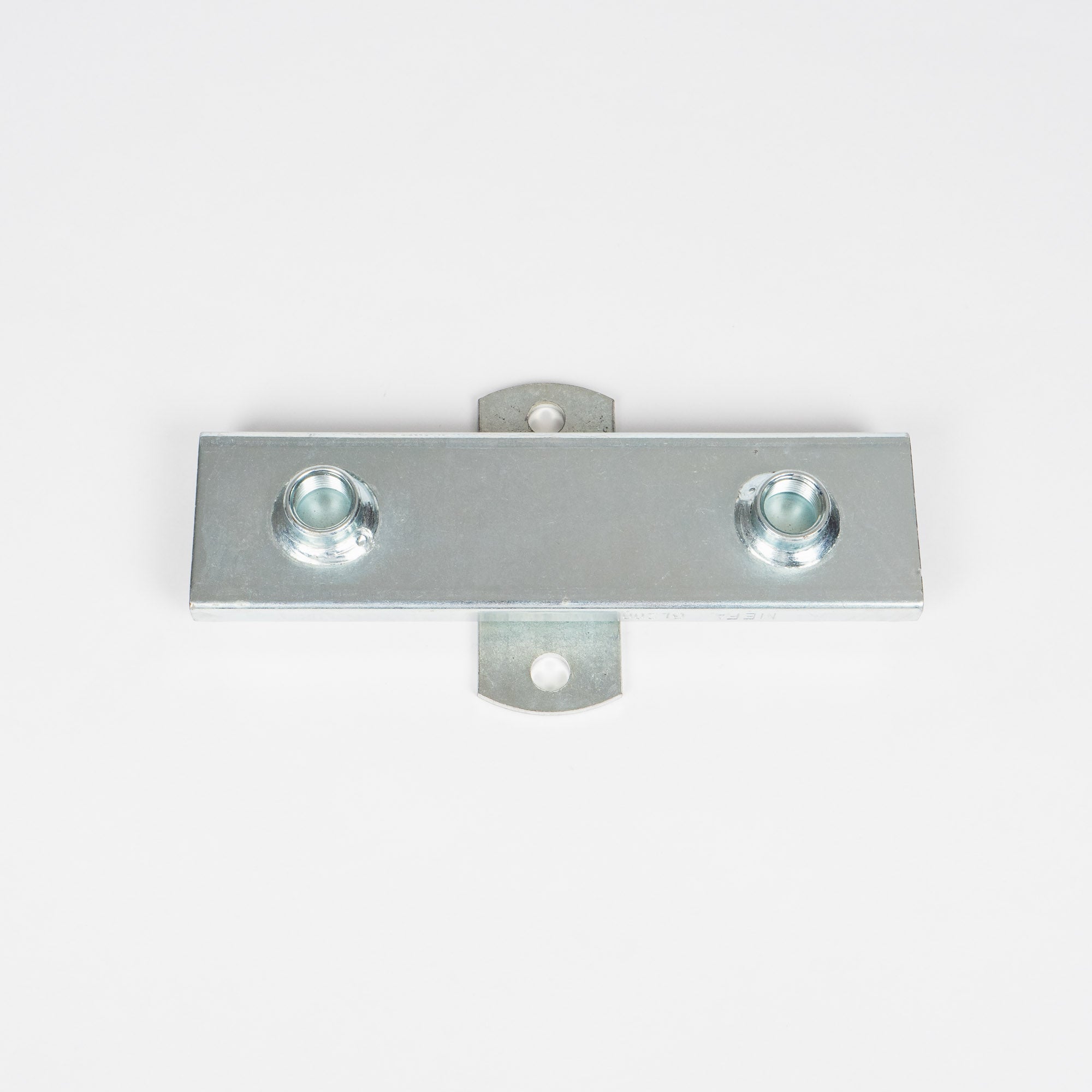 Glidebeslag med to muffer - 1/2 tilslutning | Erik Larsen & Søn | Beslag til rørbøjler | Foto 3