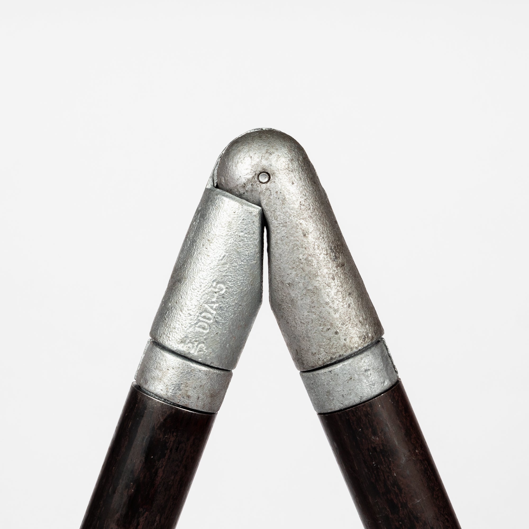 Justerbar bøjning - Clarrods Clamps CLDDA5 | Erik Larsen & Søn | Clarrods | Foto 1