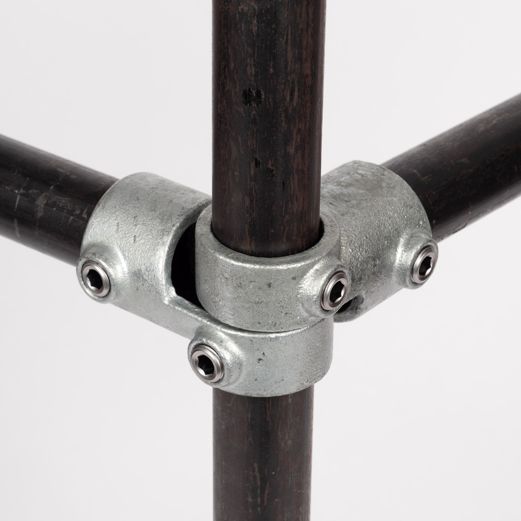 Justerbart t-stykke (85°-235°) - Clarrods Clamps CL148 | Erik Larsen & Søn | Clarrods | Foto 1
