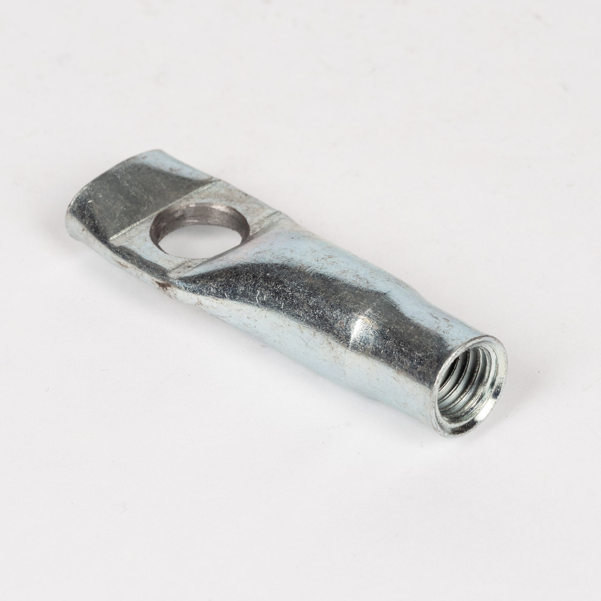 Øjemøtrik | Erik Larsen & Søn | Bolte, møtrikker, skiver | Foto 1