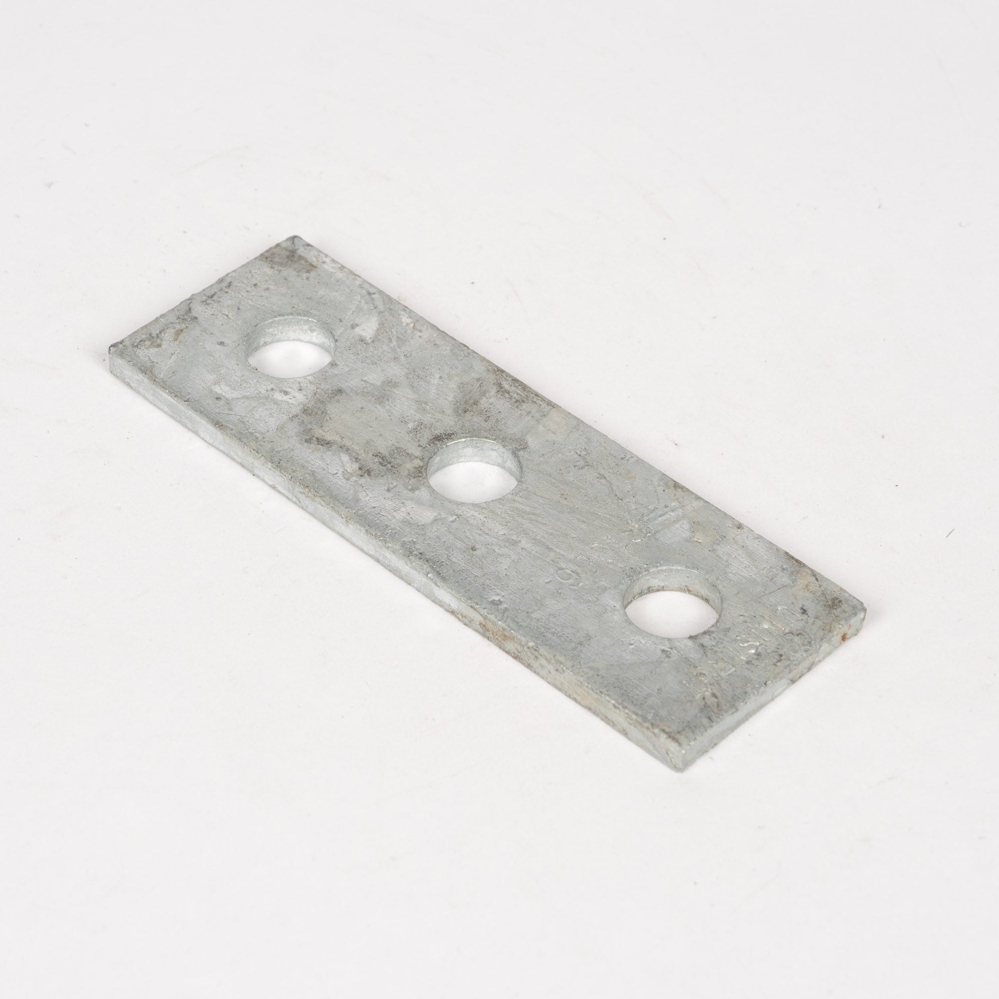 P1066 - Lige planbeslag, 3 huls | Unistrut | Beslag til skinnesystemer | Foto 2