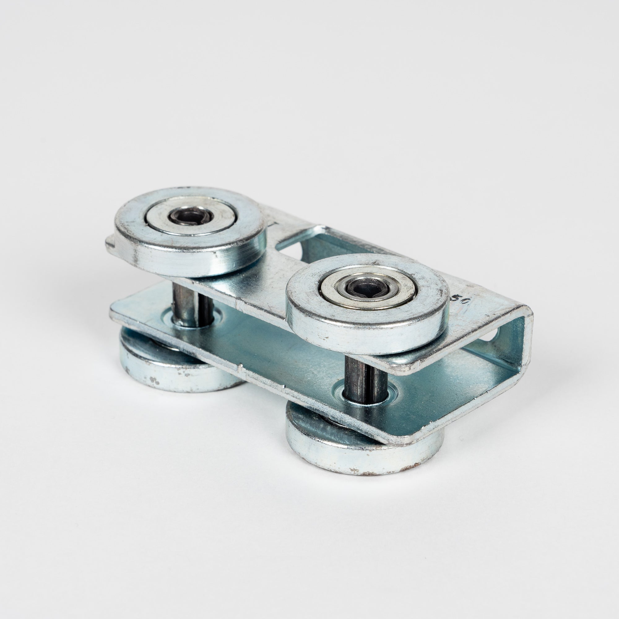 P2750 - Løbevogn til montageskinner, 4-hjuls | Unistrut | Beslag til skinnesystemer | Foto 3