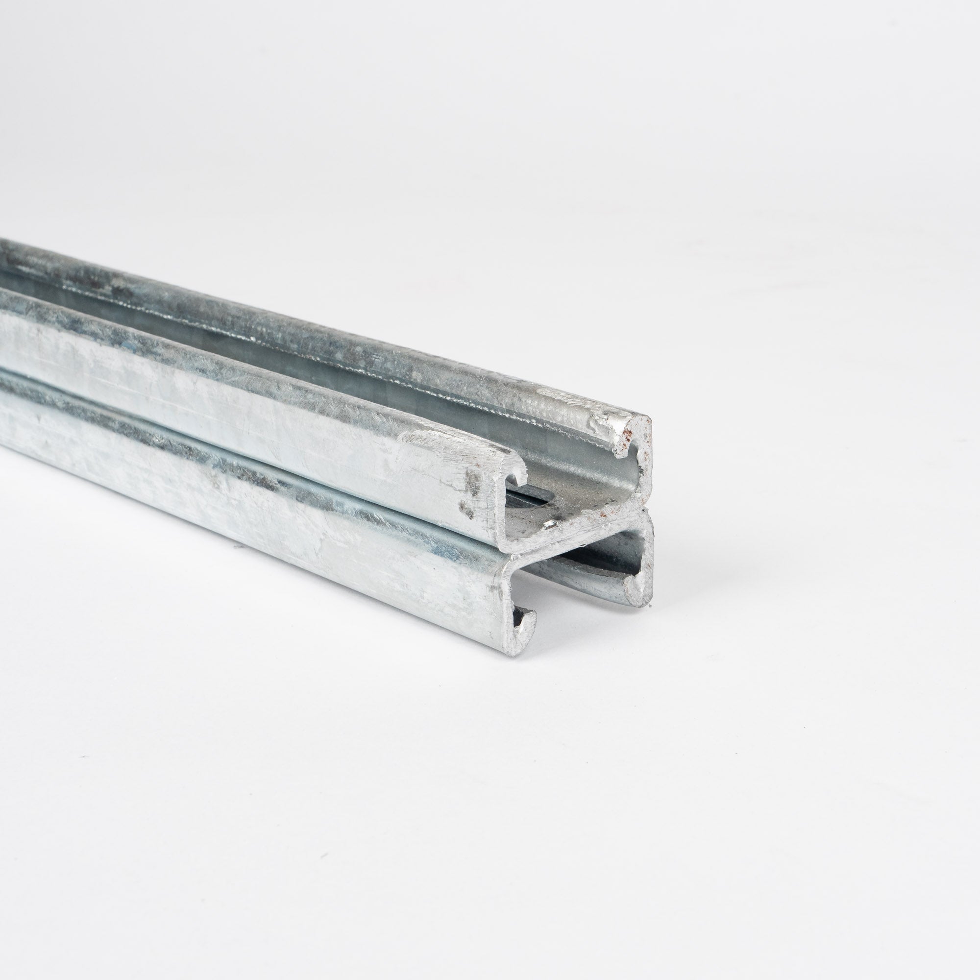 P3301 - Dobbelt montageskinne m/u huller  (41x41x2,5 mm) | Unistrut | Profiler | Foto 3