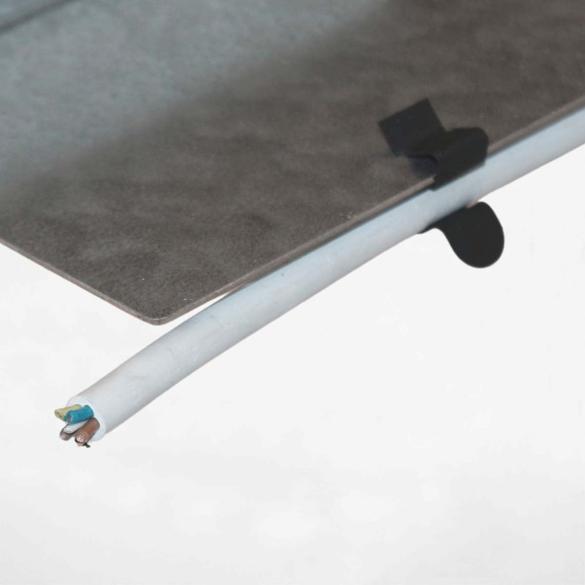 Bjælkeklemme til kabelføring | Erik Larsen & Søn | Beslag til rørbøjler | Foto 3